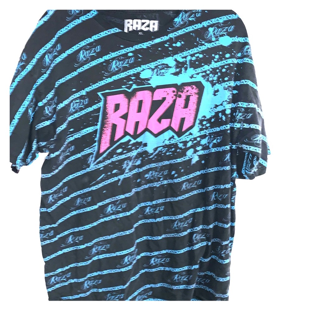 Black and blue Raza t-shirt xl